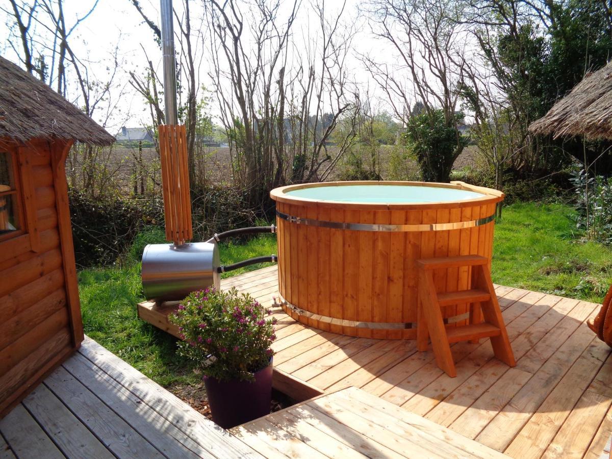 Tonn"O Loisirs Villa Servel Exterior photo